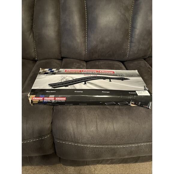 Carrera Digital 124 #20020587 1:24 Scale Crossing - Track Only! - Picture 8 of 8
